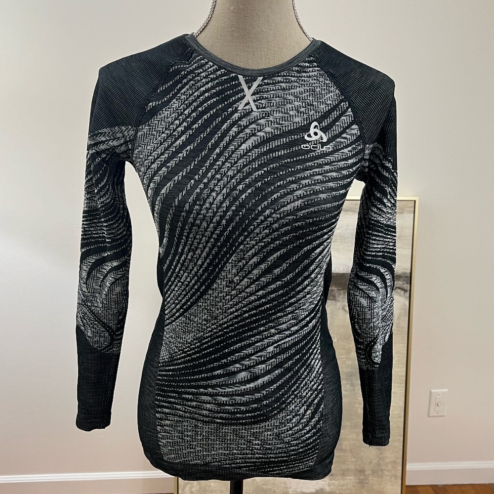 Odlo Base Layer Top in Black Gray & White Size Small
